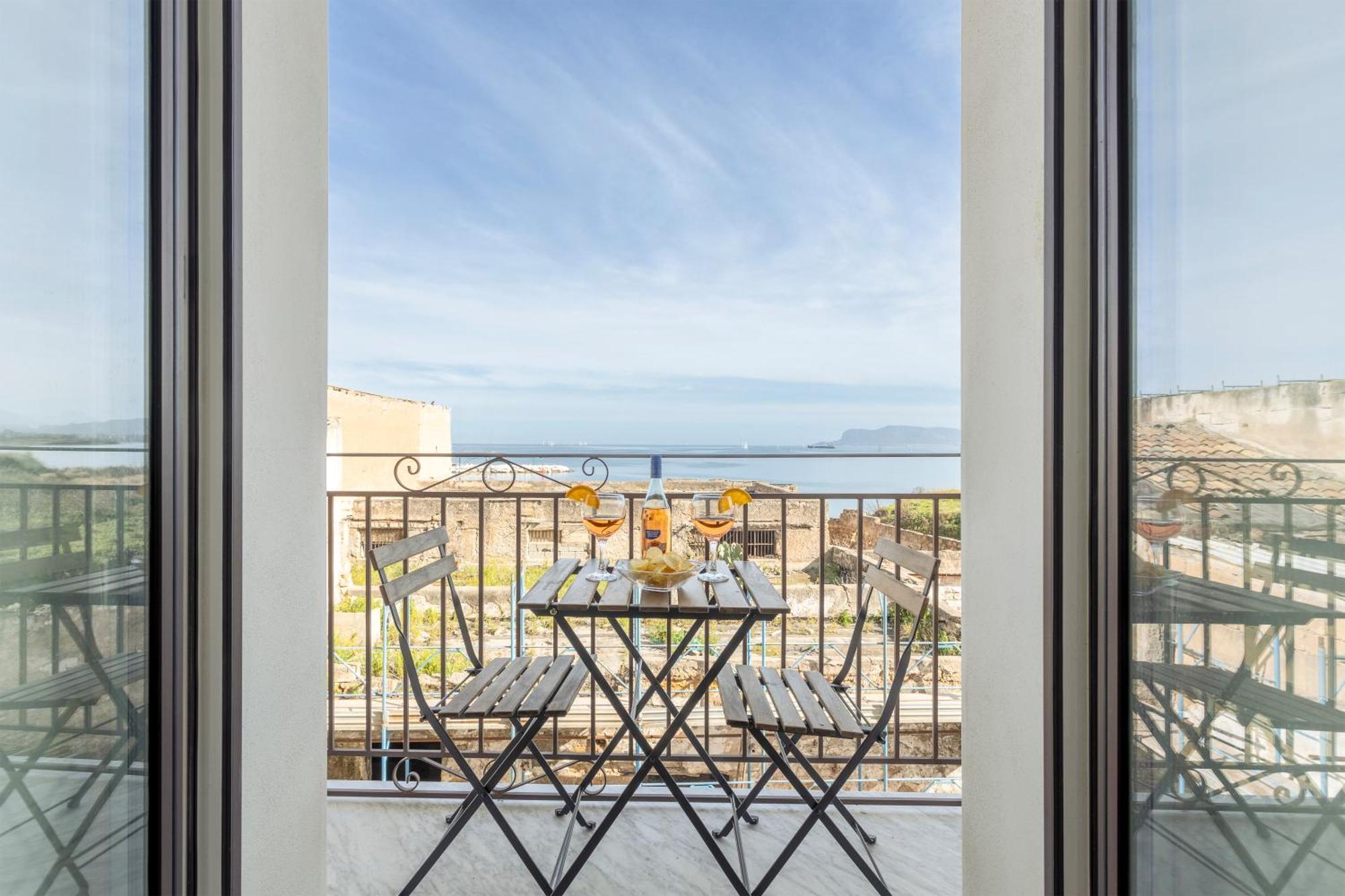 Erasmo Home Luxury Vista Mare Palermo Exterior photo